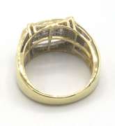 Graceful Yellow Gold Diamond Ring