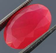 Impressive 3.09ct faceted flamingo pink Opal