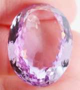 Heavy flashing! 32.84ct Rose de Franc Amethyst