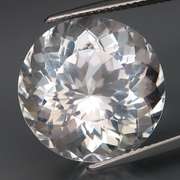 Superb 16.72ct top gem grade diamond white Quartz