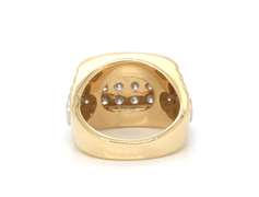 Luxurious 10kt Yellow Gold Men's Diamond Ring