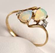 Sweet Little Opal Ring