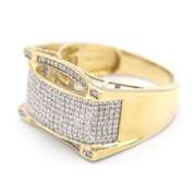Wonderful Diamond Ring in Yellow Gold
