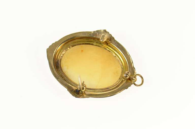 14K Yellow Gold Victorian Japanese Village Scene Cameo Pendant/Pin