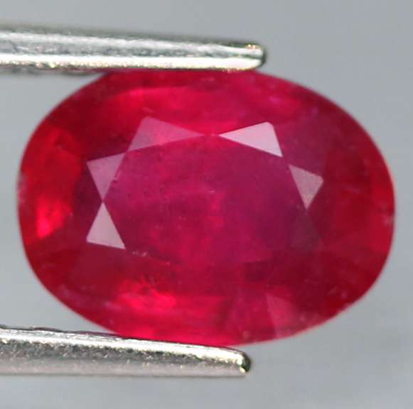 Captivating 1.55ct deep red Ruby