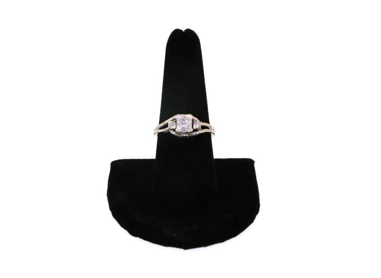 14kt White Gold Diamond Ring