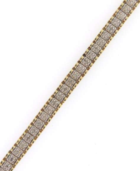Eye- Catching 14k yellow & white gold diamond tennis bracelet