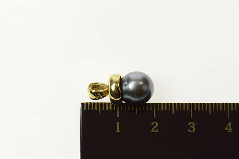 14K Yellow Gold Grey Pearl Diamond Accent Statement Pendant