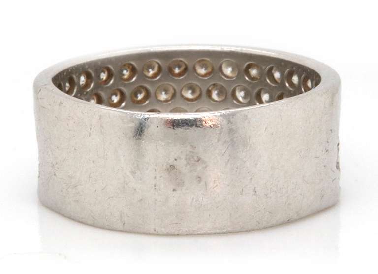 18k white gold with 2.00 carats of diamond band