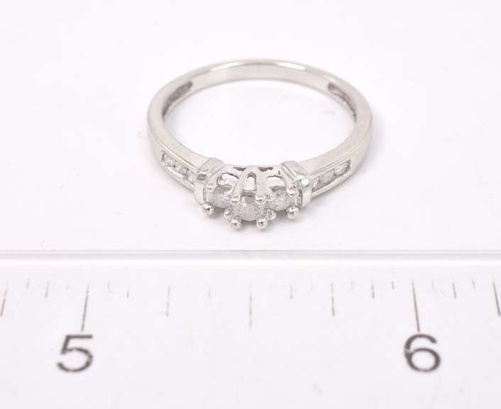 Fancy White Gold ring with Intricately Set Diamonds