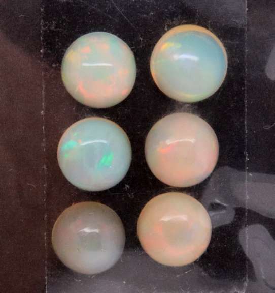 Chic Group of 6 Round Cut Opal Gemstones, 5.40 cts