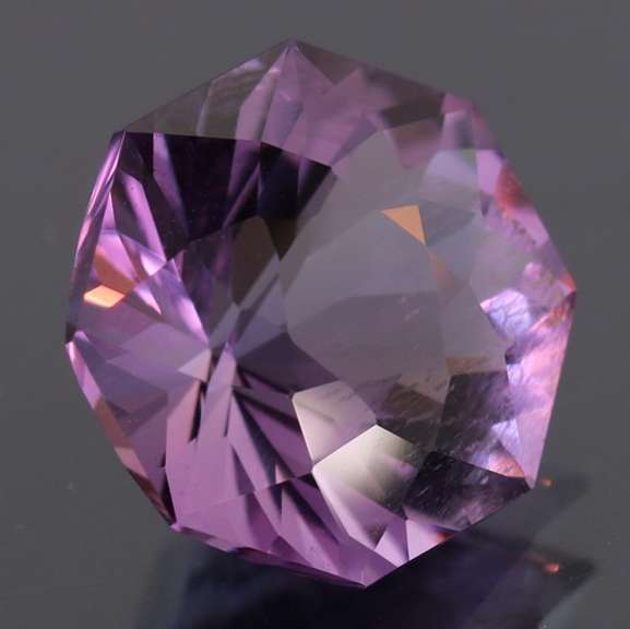Superb 6.9ct Portuguese cushion cut Bolivian Amethyst
