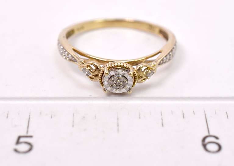Intricate Diamond Ladies Ring in Yellow Gold