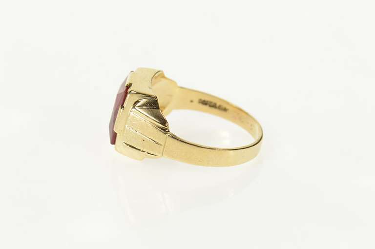 10K Yellow Gold Retro 1930's Syn. Ruby Classic Statement Ring