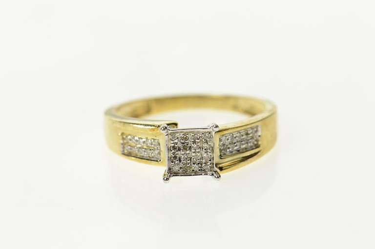 10K Yellow Gold 0.20 Ctw Squared Diamond Cluster Promise Ring