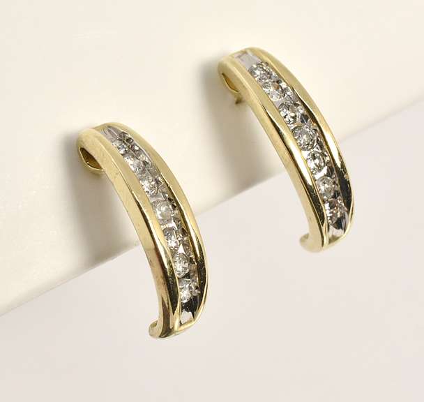 14k J Hoop Diamond Earrings