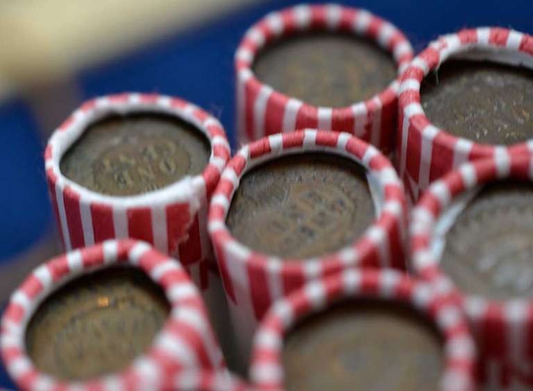 20 Unsearched Indian Cents Rolls, Machine Rolled In The 1980s Estate.