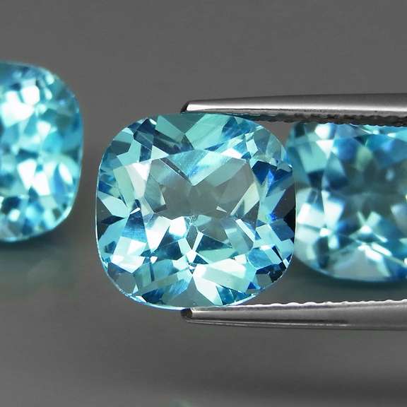Matched! 3 piece 15.85ct full fire sky blue Topaz set