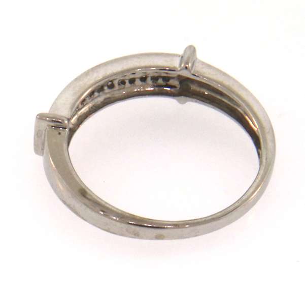 14k white gold round diamond channel set band