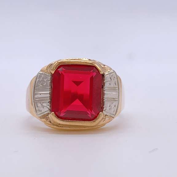 6.50 Carat Ruby Solitaire Ring in 14kt Gold