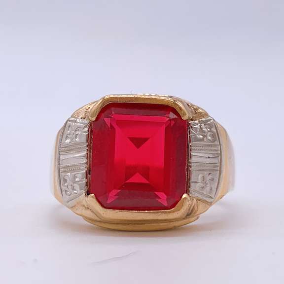 6.50 Carat Ruby Solitaire Ring in 14kt Gold