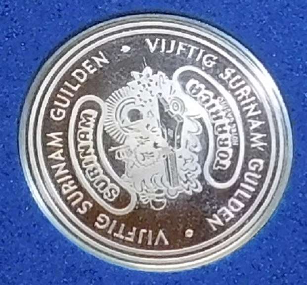 Franklin Mint: Sterling Sil Casino Chip, 50 Guilden, Surinam