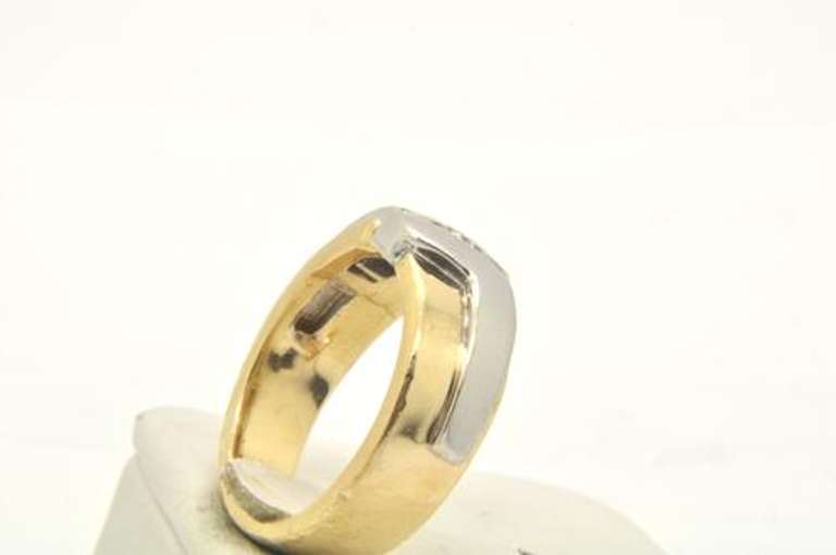 MENS WHITE AND YELLOW 14 KT DIAMOND BAND