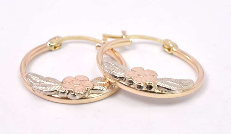 Interesting Tricolor Gold Flower Design Earrings