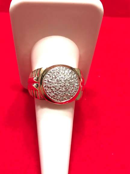 MENS 10K YELLOW GOLD DIAMOND RING