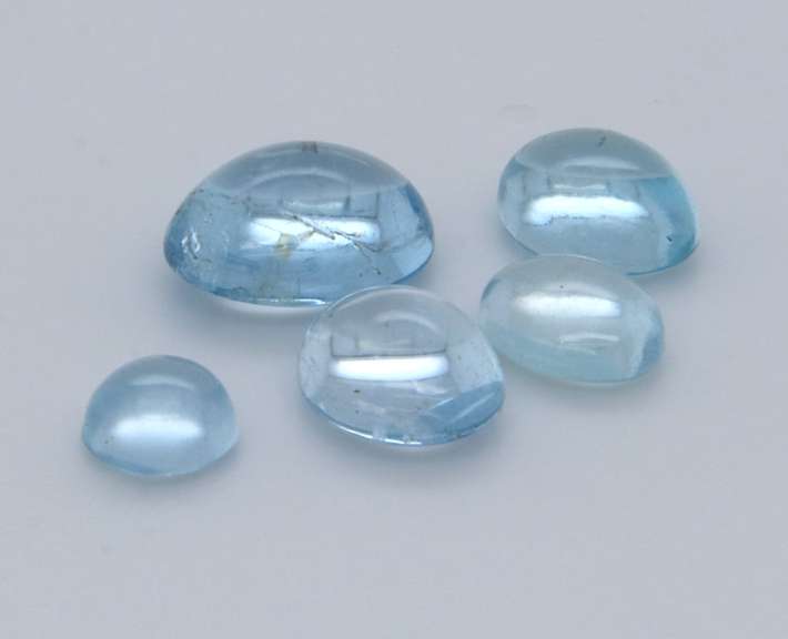 Breathtaking Set of 5 Aquamarine Gemstones, 12.57ct