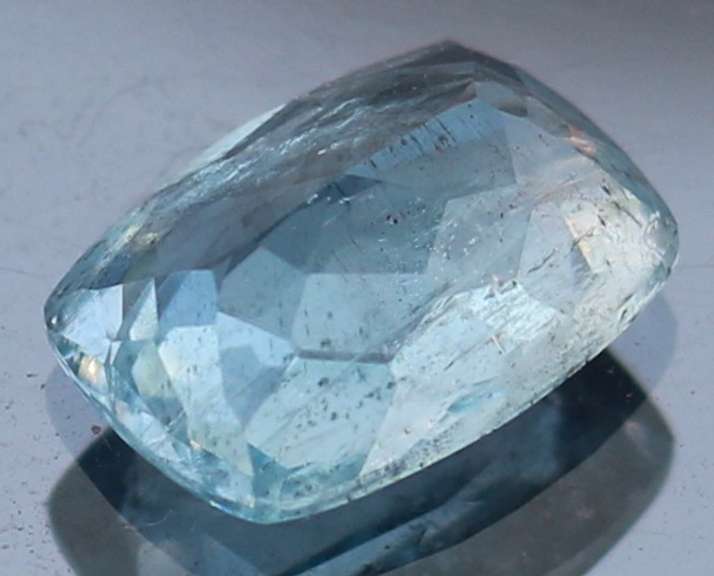 Stunning 2.35ct real untreated Santa Maria Aquamarine