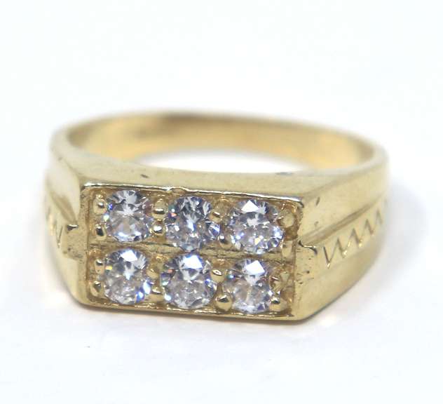Incredible 6 Round Brilliant Cut Diamond Ring
