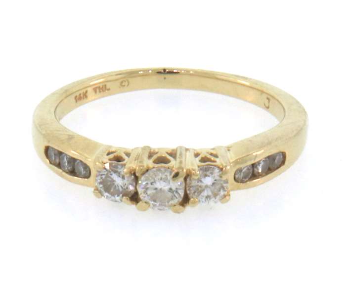 14k yellow gold diamond anniversary ring