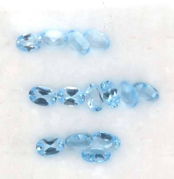 Stunning Parcel of Oval Cut Blue Topaz, 14.55 ct