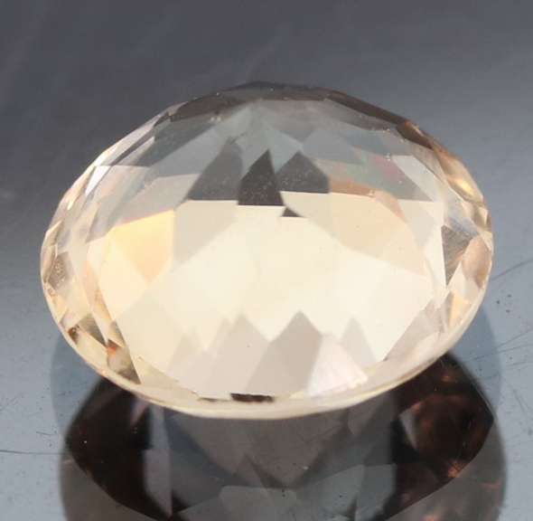 Exciting 4.41ct 10mm champagne Imperial Topaz solitaire