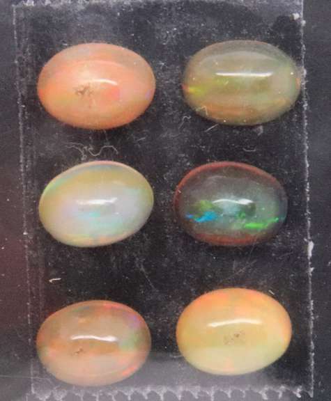 Exquisite Group of 6 Oval Cut Opal Gemstones, 5.05cts