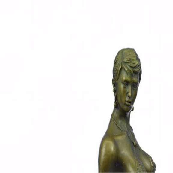 Amazon Woman With Sword Bronze Statue