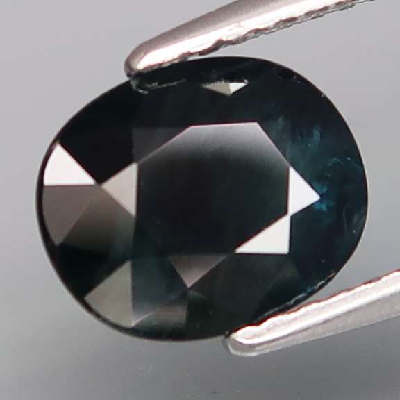 Silky! 1.95ct HEATED ONLY midnight blue-green Sapphire