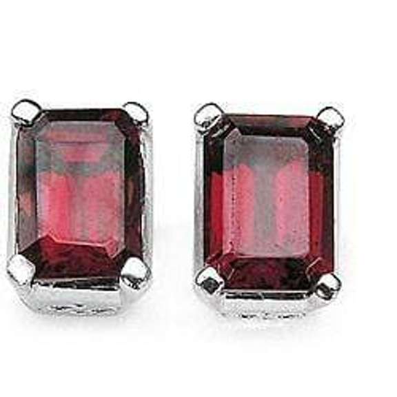 3.76 CT GARNET 925 STERLING SILVER EARRINGS STUD