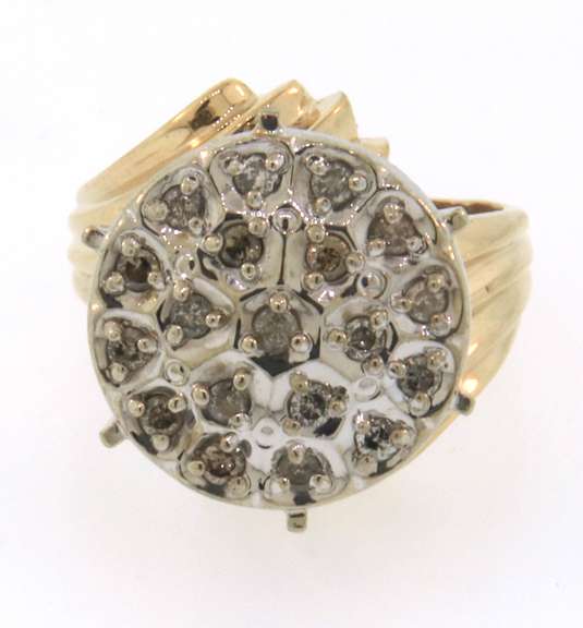 Large diamond cluster ring in 10kt yellow gold