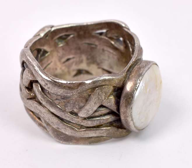 Ornate Mother of Pearl Ladies Ring in Sterling Silver
