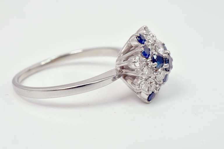 Stunning Sapphire & Diamond Ring, 18KT