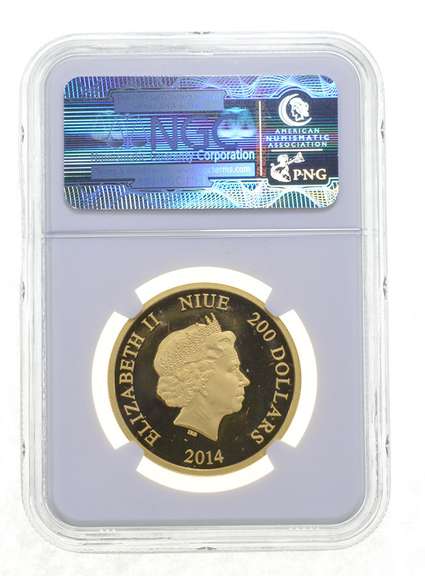 PF69 UCAM 2014 Niue $200 Gold - Mickey Mouse - Disney Characters - NGC