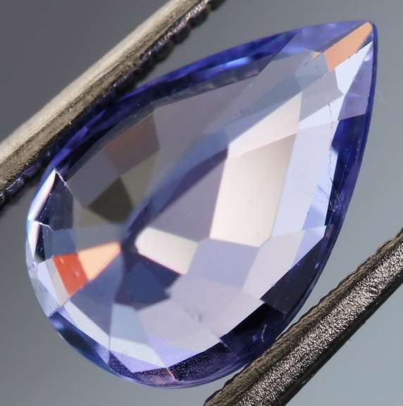 Stunning 1.40ct blue violet Tanzanite
