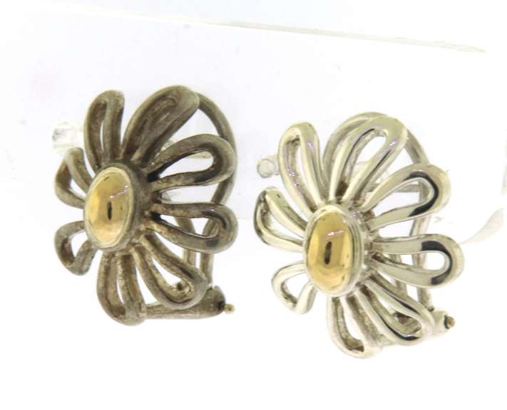 Tiffany & Co 2 Tone Daisey Stud Earrings