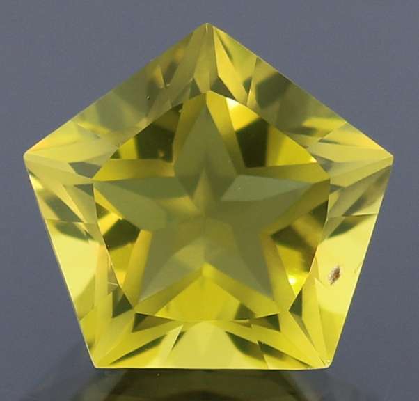 Look at this! 9.30ct STAR CUT Citrine