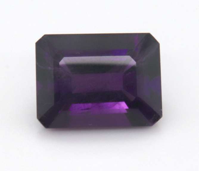 Chic 11.96ct Emerald Cut Amethyst Gemstone