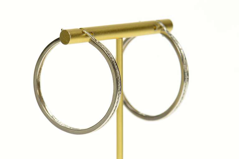 14K White Gold 0.99 Ctw Diamond Classic Statement Hoop Earrings