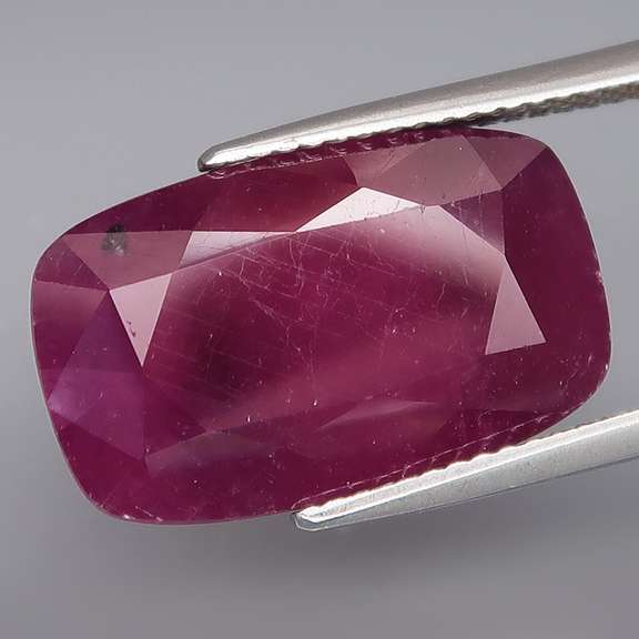 Giant 16.97ct collectors UNHEATED Ruby from Guinea