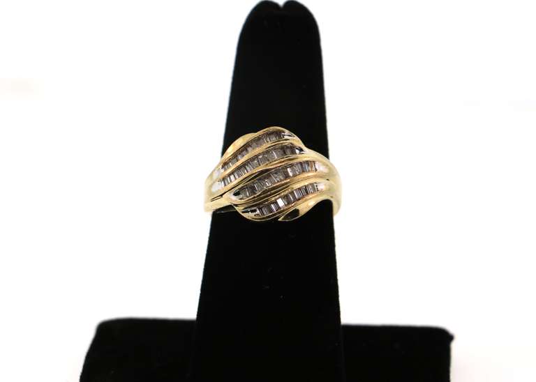 Great Baguette Diamond Band Ring in 14kt Yellow Gold